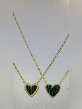 MB Styles Reversible Heart Necklace